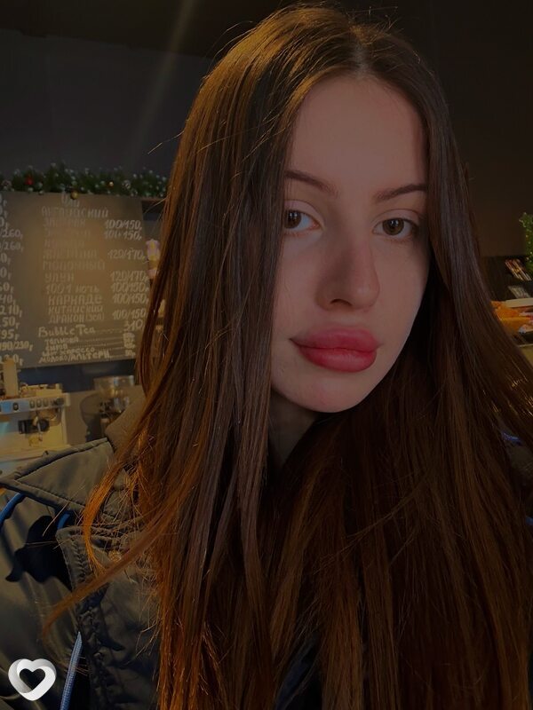 Екатерина, 21, Калуге — анкета №3733092
