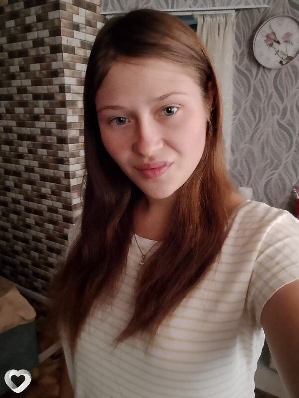 Nina, Фалешты