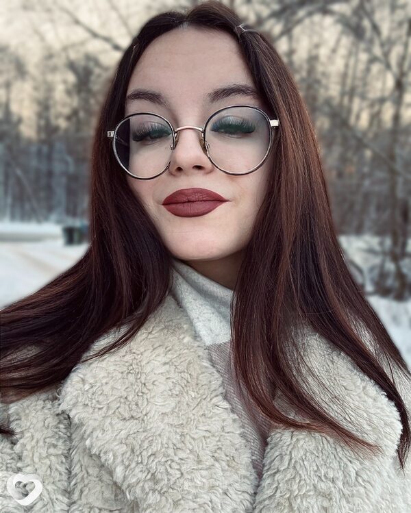 Юлия, 18, Брянске — анкета №3733413