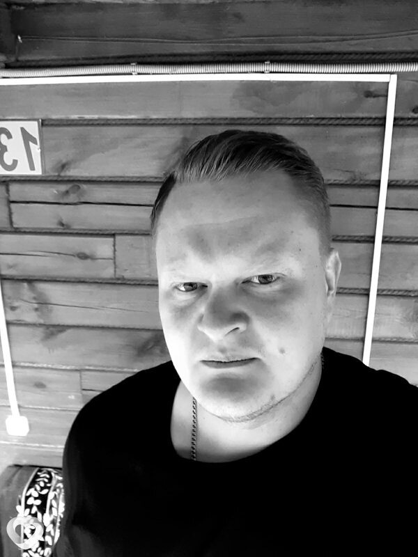 Артем, 39, Гуси-Хрустальном — анкета №3735099