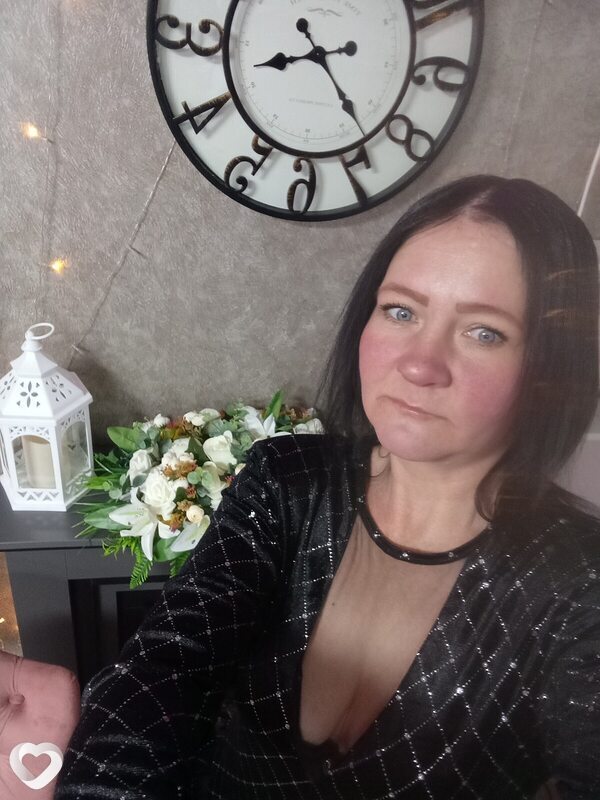 Оксана, 34, Великом Новгороде — анкета №3735349