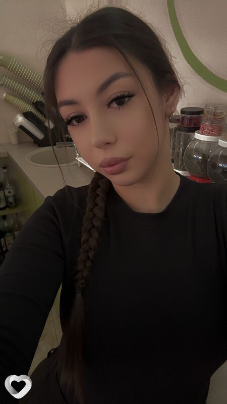 Алина, 19, Кропоткине — анкета №3735767