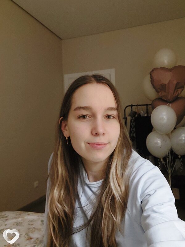 Олеся, 18, Красноярске — анкета №3735790