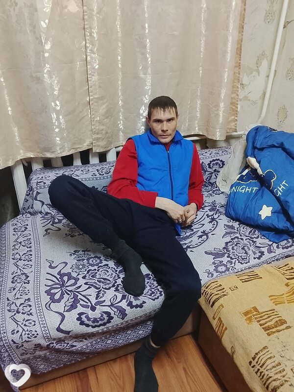 Валера, 31, Ижевске — анкета №3737180