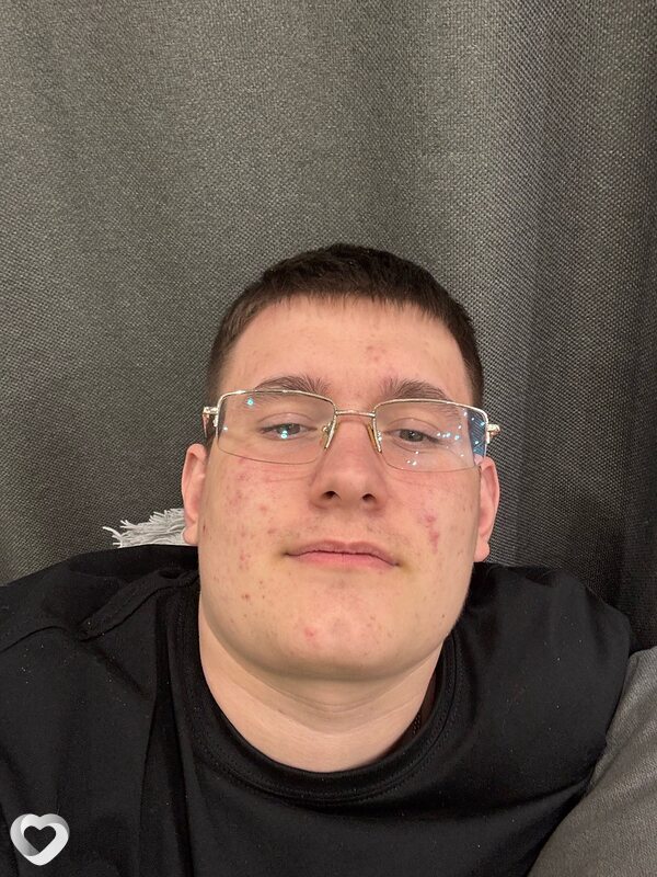 Матвей, 19, Новосибирске — анкета №3737377
