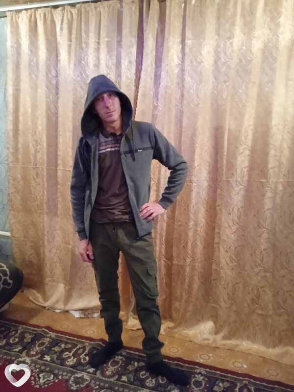 Слава, 31, Ужуре — анкета №3738143