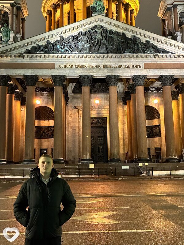 Борис, 20, Таганроге — анкета №3740001