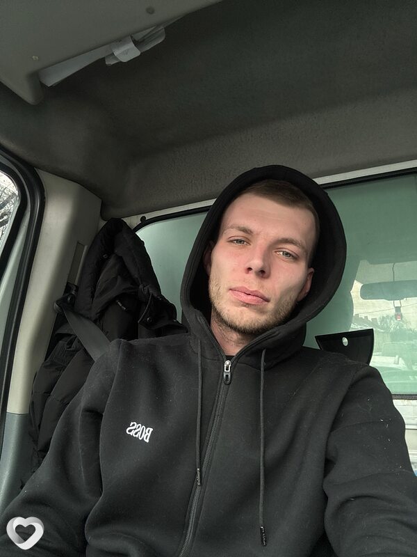 Виталий, 28, Калининграде — анкета №3740183