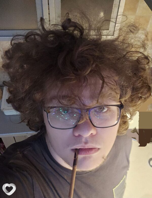 Максим, 19, Москве — анкета №3740352