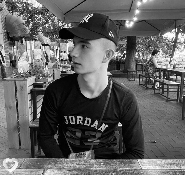 Андрей, 23, Северодвинске — анкета №3740801
