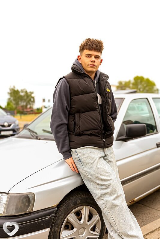 Даниель, 19, Пинске — анкета №3740998
