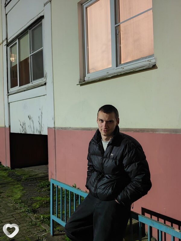 Никита, 19, Калинковичах — анкета №3741016