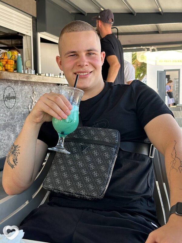 Vladimir, 21, Варшава — анкета №3741145