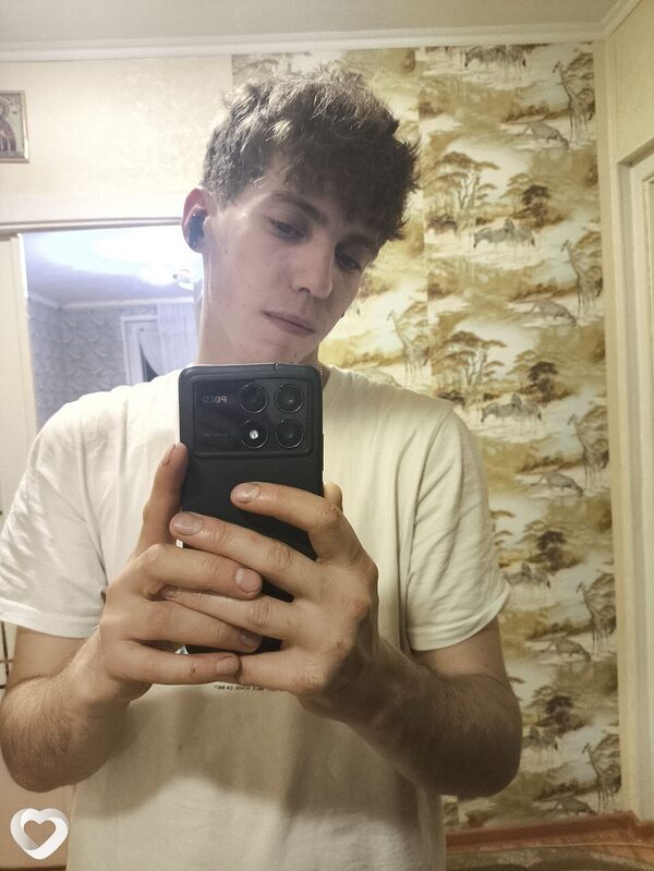 Влад, 22, Лиде — анкета №3741538