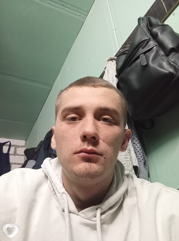 Анатолий, 23, Москве — анкета №3741633