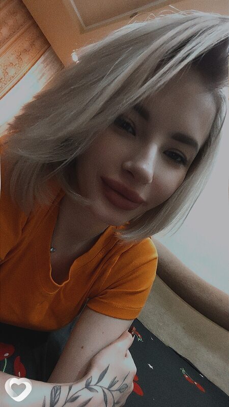 Карина, 25, Донецке — анкета №3741722
