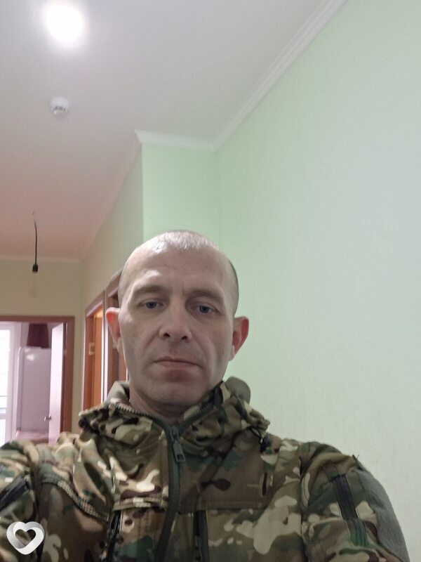 Денис, Смирных