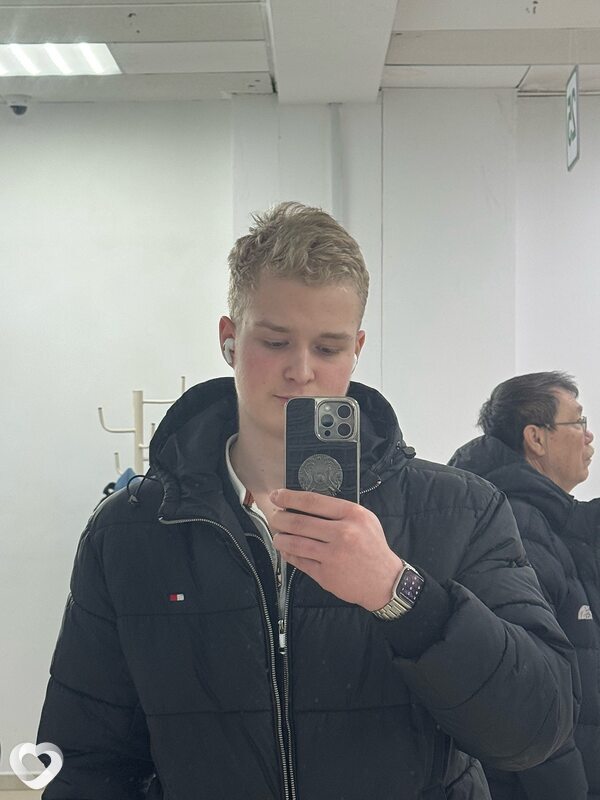Сергей, 19, Астане — анкета №3742499