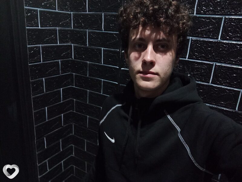Илья, 22, Каменске-Шахтинском — анкета №3742928