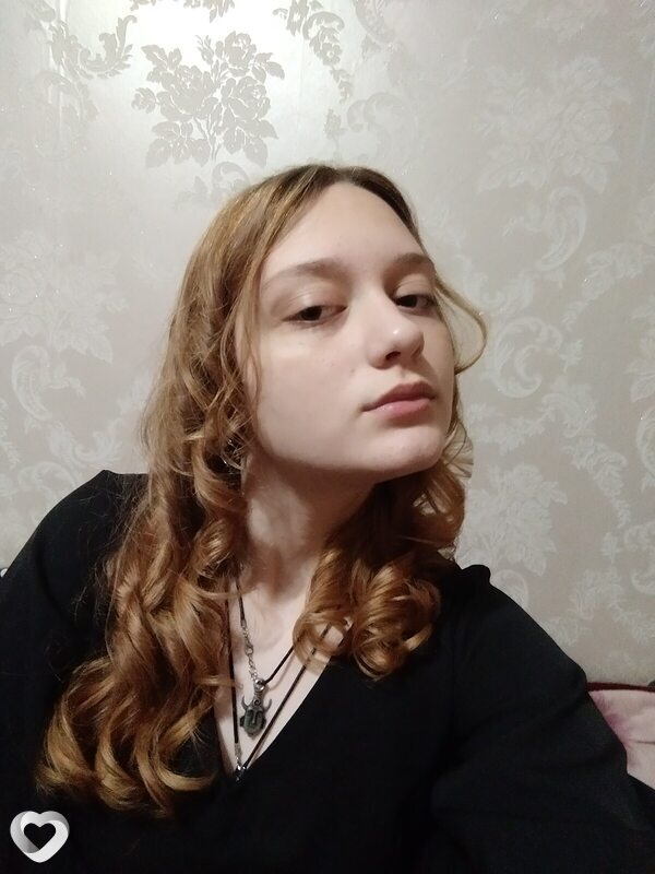Юля, 18, Омске — анкета №3742929