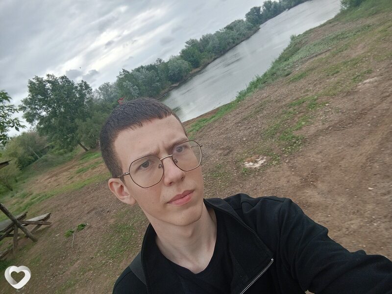 Олег, 18, Оренбурге — анкета №3743306