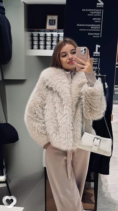 Арина, 21, Донецк (Ростовская Обл.) — анкета №3743713