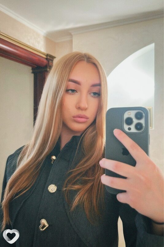 Алёна, Ноябрьск