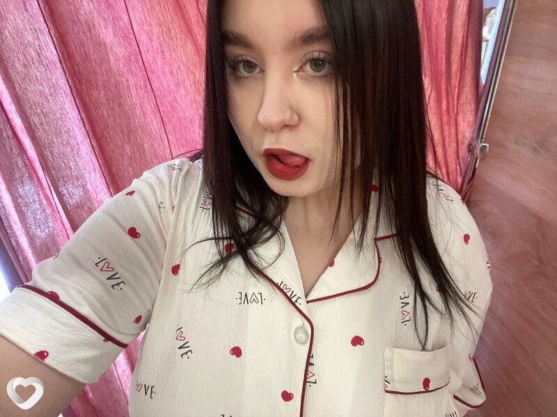 Олечка, 23, Москве — анкета №3744539