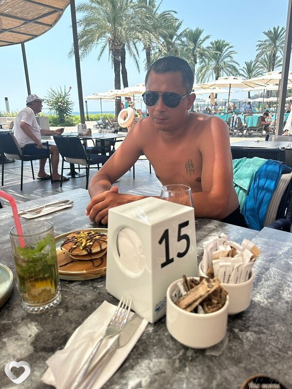 Максим, 41, Омске — анкета №3744605