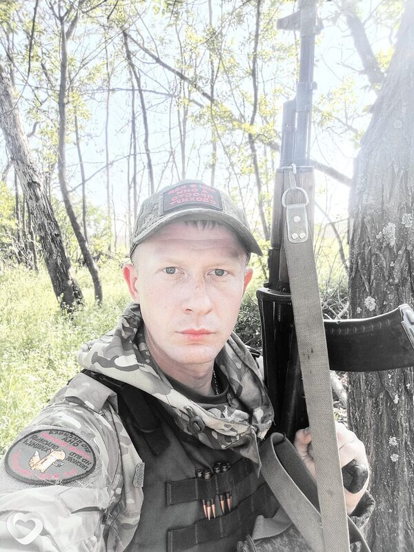 Илья, 25, Донецке — анкета №3745047