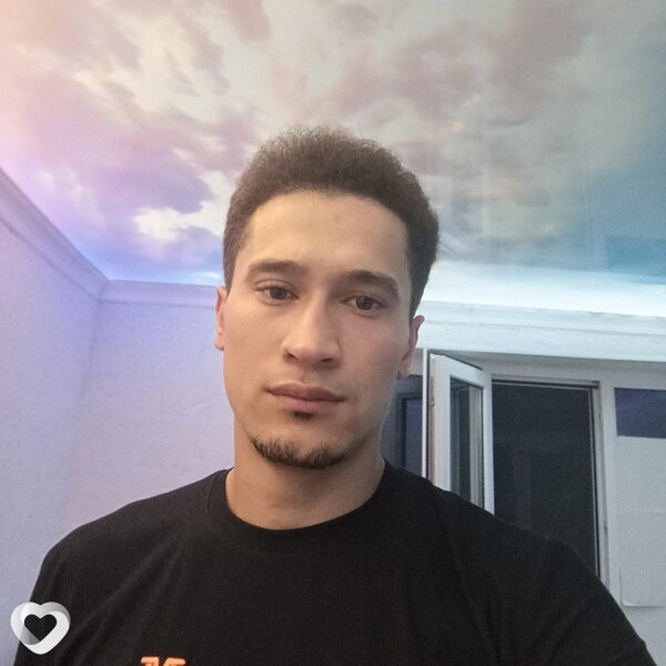 Жахонгир, Ангрен