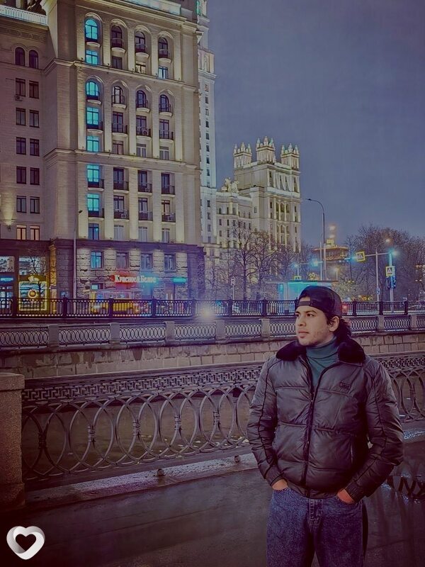 Умеджон, Москва