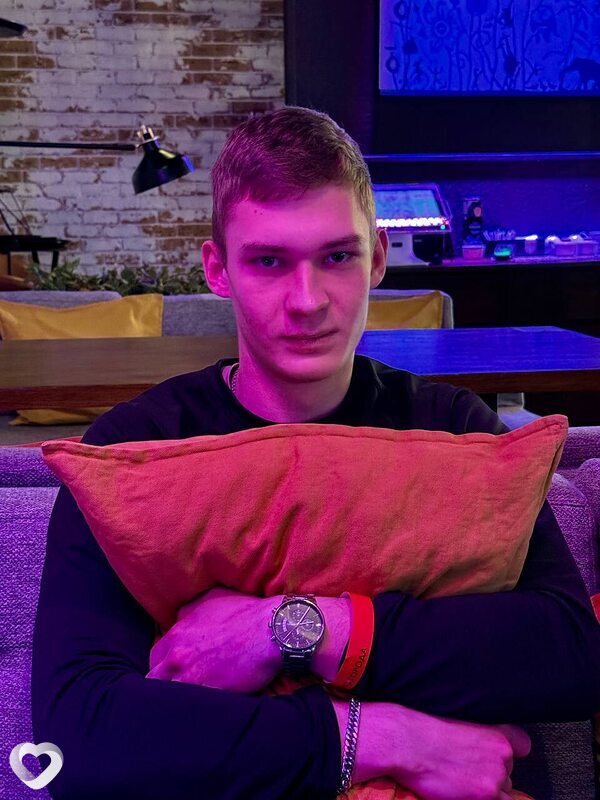 Глеб, 21, Туапсе — анкета №3745824