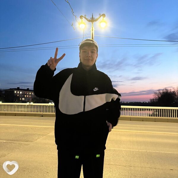 Александр, 19, Омске — анкета №3745785