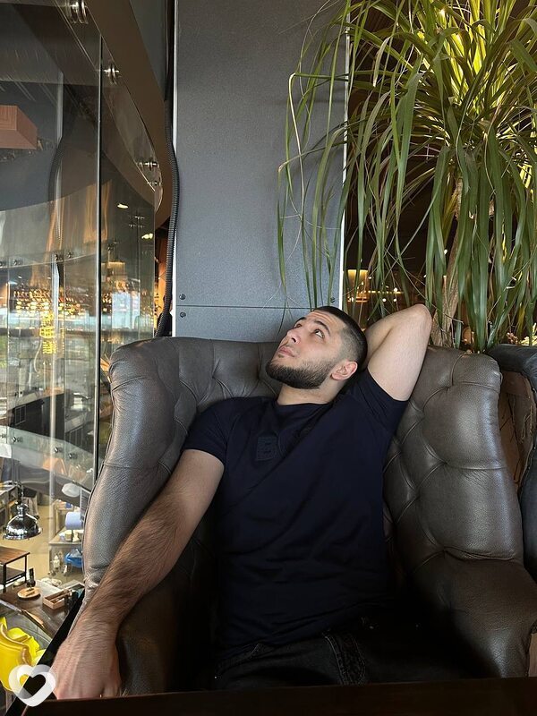 Марат, 23, Санкт-Петербурге — анкета №3745899