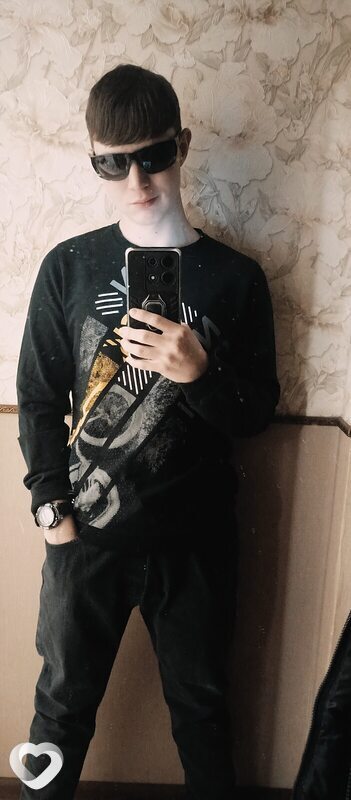 Артём, 20, Омске — анкета №3745963
