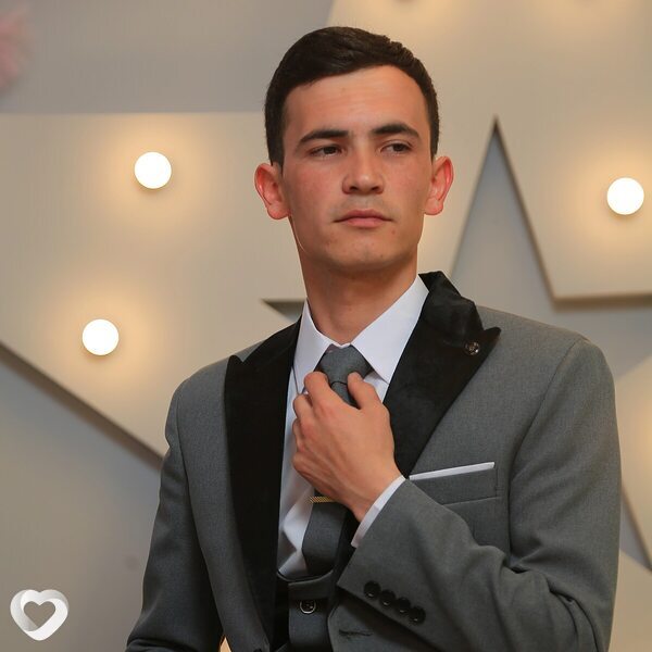 Эльчин, 24, Казани — анкета №3746236
