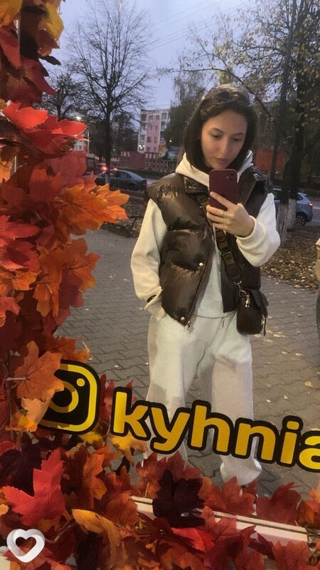 Ксения, 21, Бобруйске — анкета №3746262