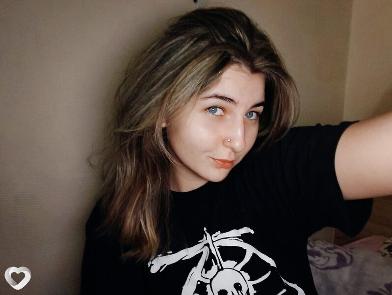 Вера, 19, Ростове-на-Дону — анкета №3746332
