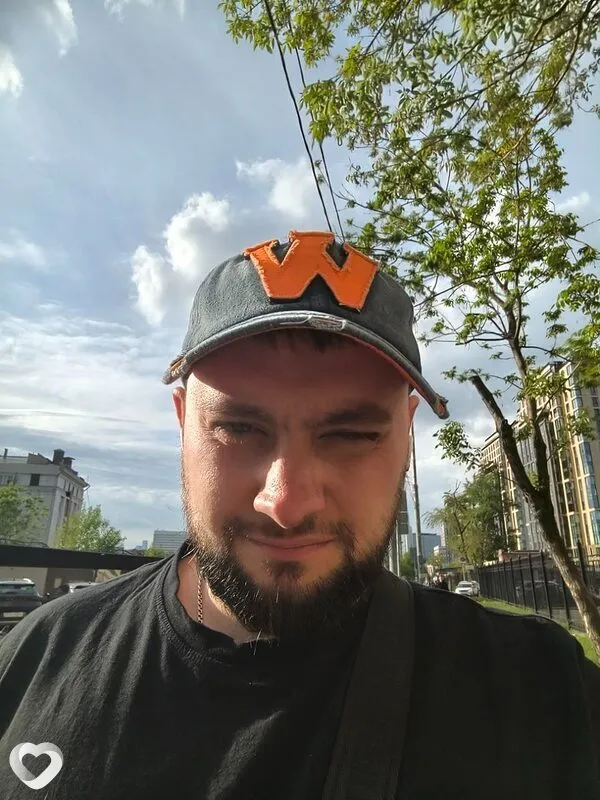 Олег, 30, Москве — анкета №3747149