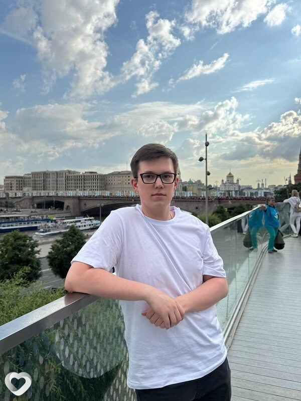 Павел, 22, Москве — анкета №3746834