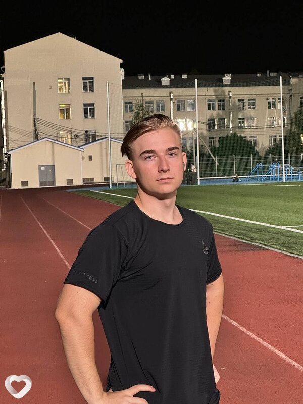 Коля, 21, Краснодаре — анкета №3747687