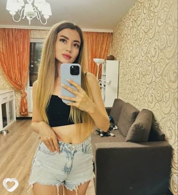 Маша, 21, Артеме — анкета №3748172