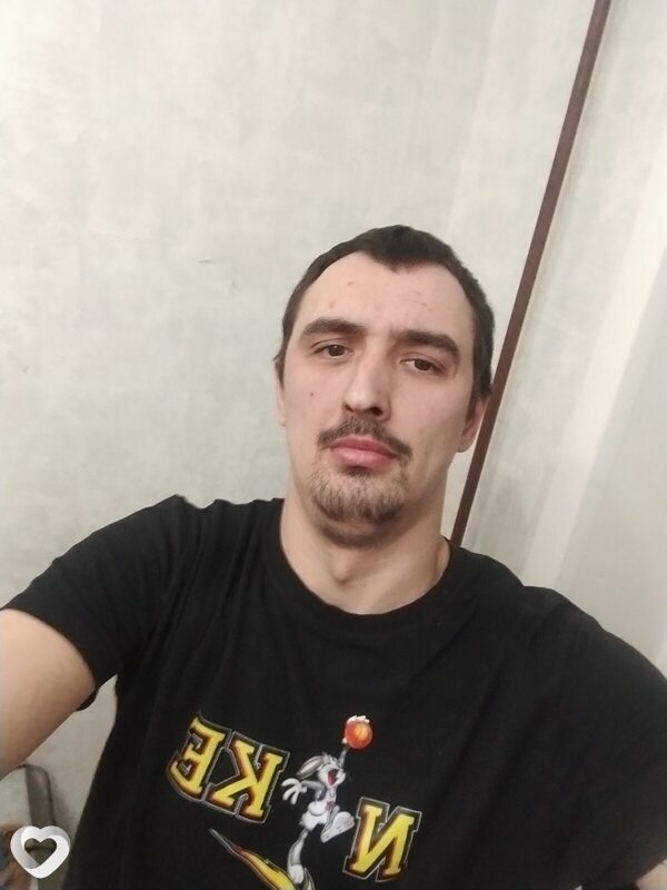 Вадим, 29, Волхове — анкета №3749831