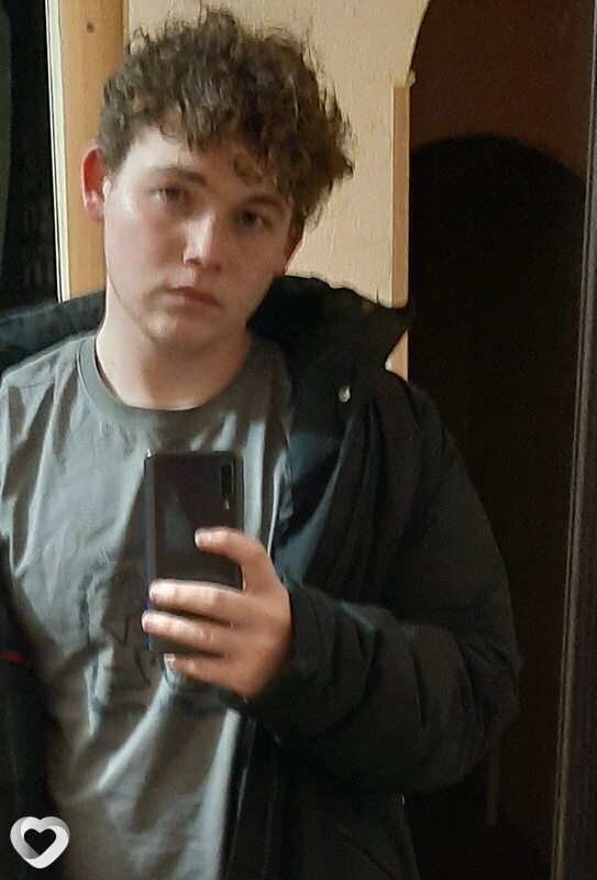 Макс, 20, Щекине — анкета №3749587