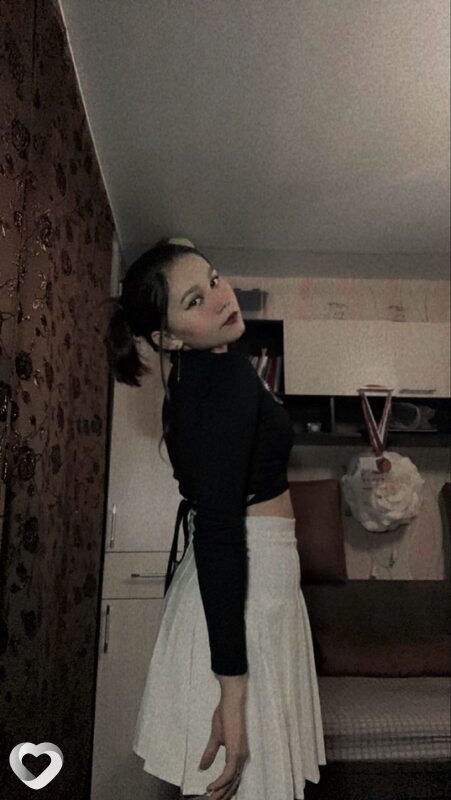 Nika, Энгельс