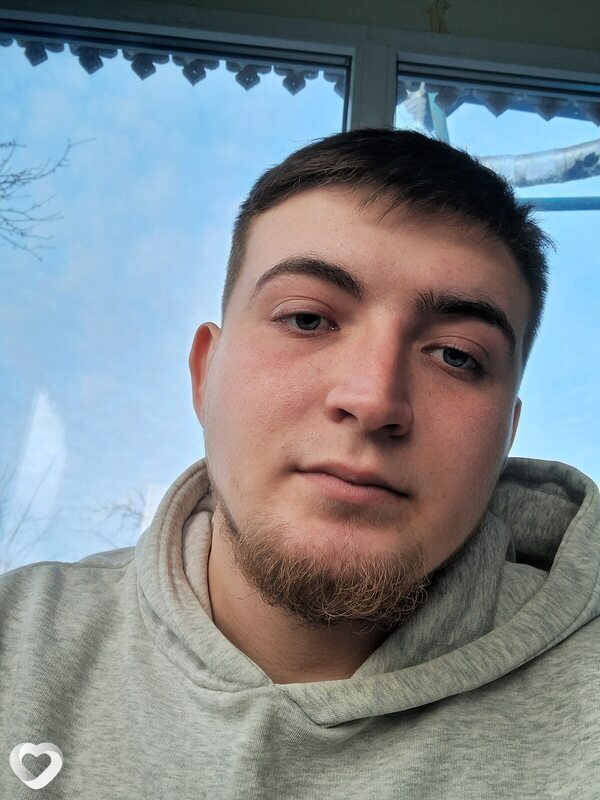 Артем, 27, Липецке — анкета №3750536