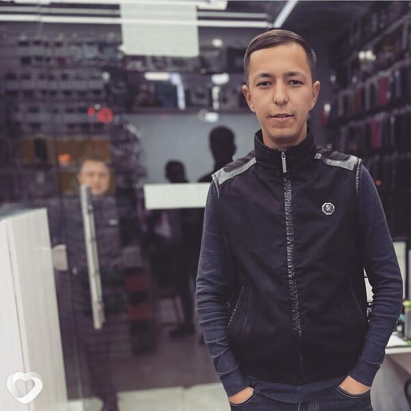 Улугбек, 29, Череповце — анкета №3751414