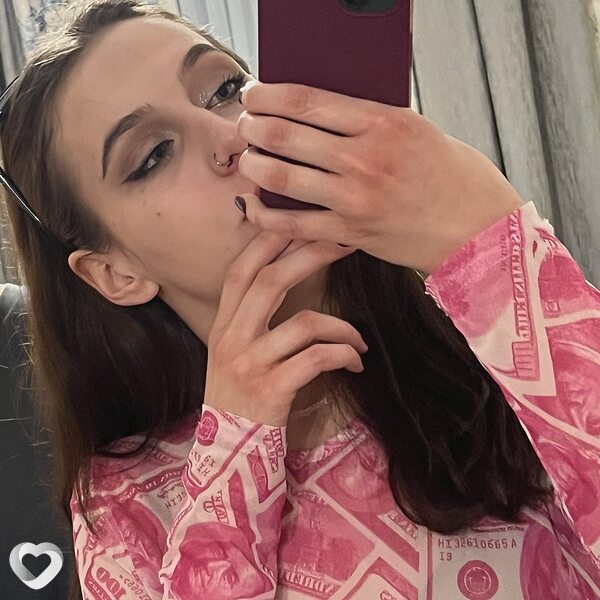Софья, 21, Москве — анкета №3751469