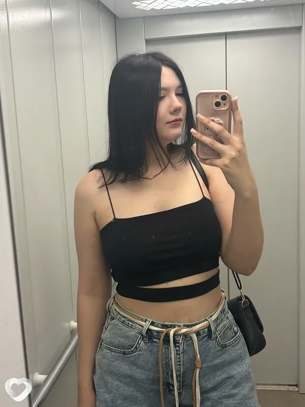 Аня, 22, Новоалтайске — анкета №3752166